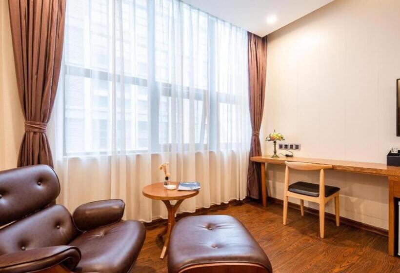 Hôtel James Joyce Coffetel Bengbu Yintai City Branch