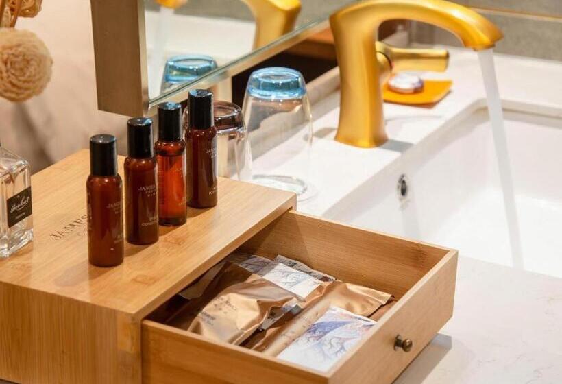 Hôtel James Joyce Coffetel Bengbu Yintai City Branch