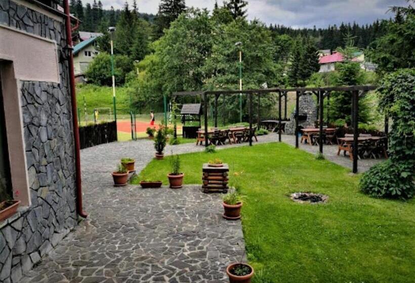 پانسیون Casa Ardeleana