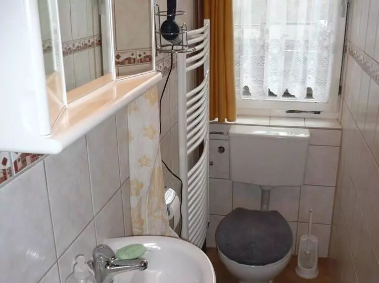 ホテル Gästezimmer