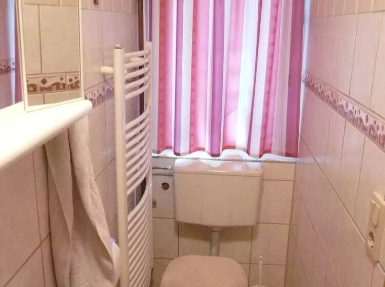 ホテル Gästezimmer