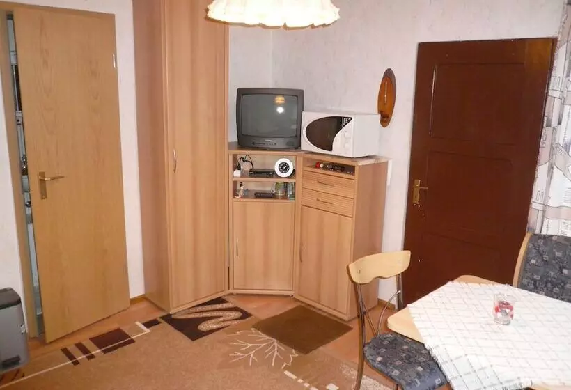 ホテル Gästezimmer