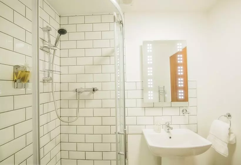 Aamiaismajoitus (B&B) Newton Lodge