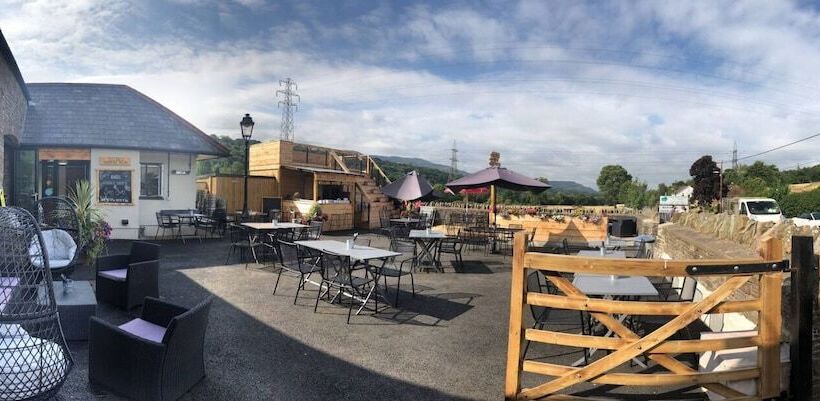 住宿加早餐 Sgwd Gwladys Lodge