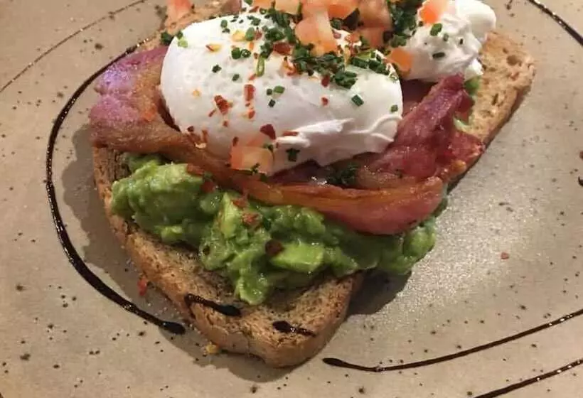 Aamiaismajoitus (B&B) Sgwd Gwladys Lodge