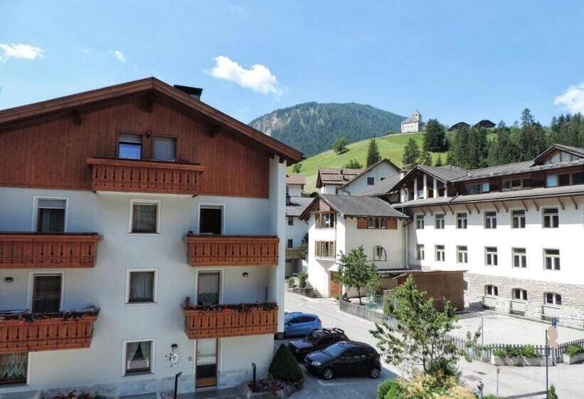 Chalet Hotel Diamant