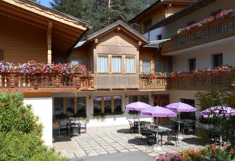 Chalet Hotel Diamant