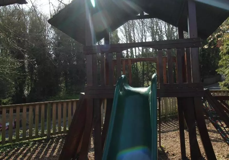 Hostelli The Clothiers Arms