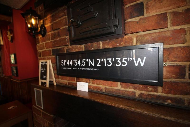 فندق فئة نجمة واحدة The Clothiers Arms