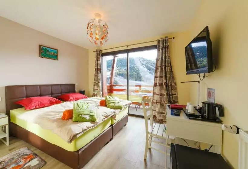 ホテル Alpina Aquarelax  & Spa