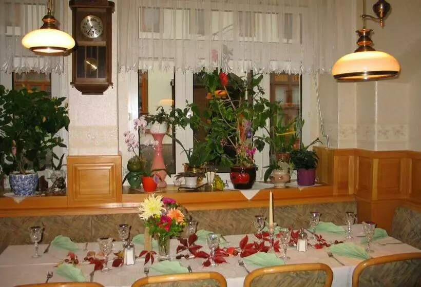 Hotelli & Gasthof Garküche