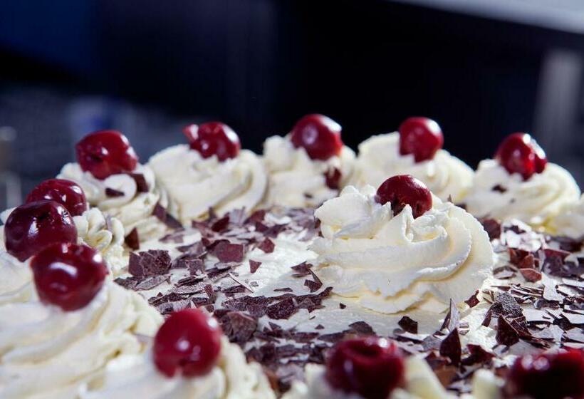 Отель Konradshof