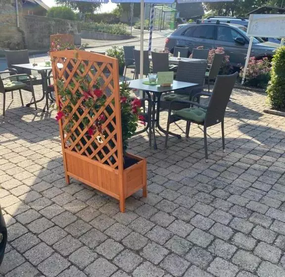 Hotelli Landgasthaus Jägerhof