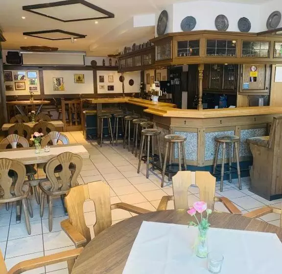 Hotelli Landgasthaus Jägerhof