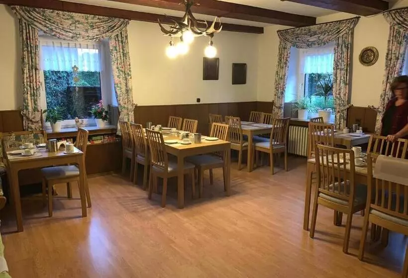 Hotelli Landgasthaus Jägerhof