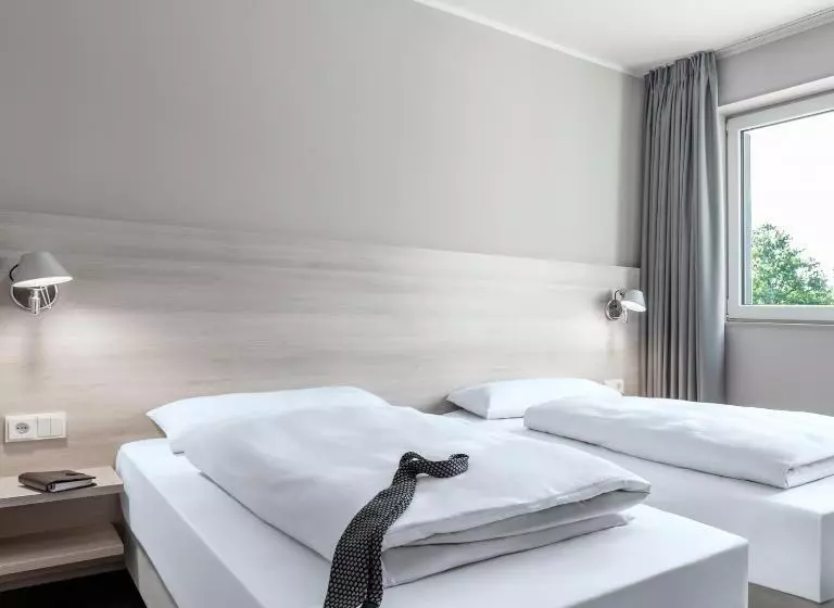 Serways Hotel Lüneburger Heide West