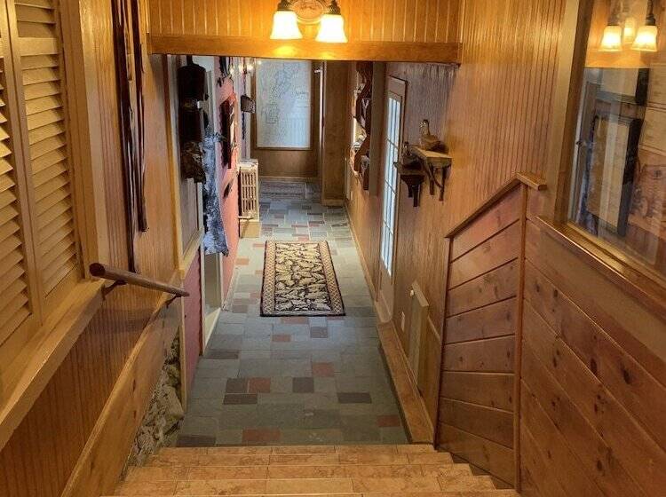 فندق صغير Waybury Inn