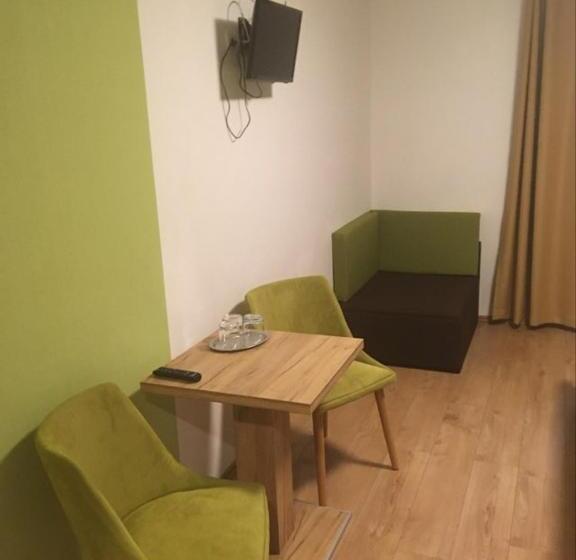 مبيت وإفطار Aineterhof