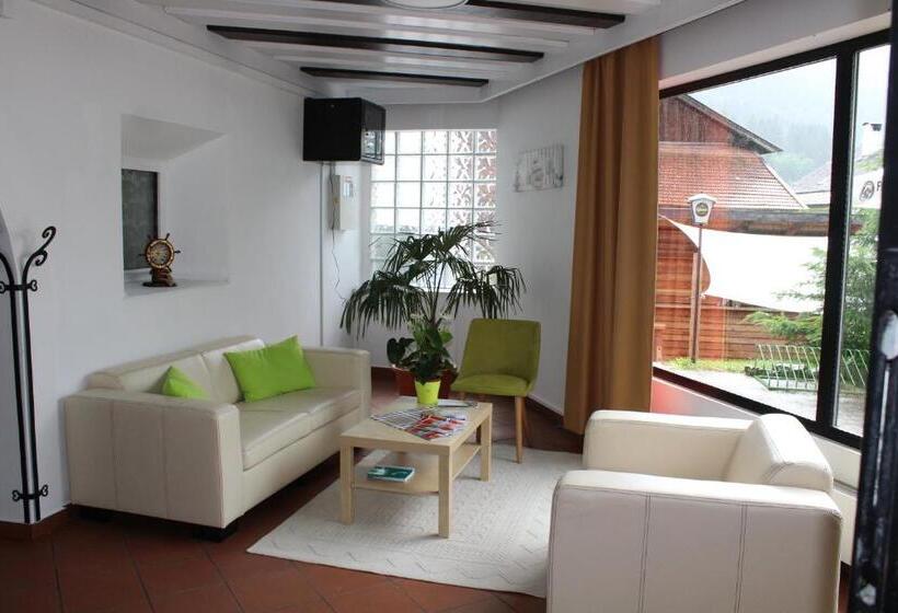 مبيت وإفطار Aineterhof