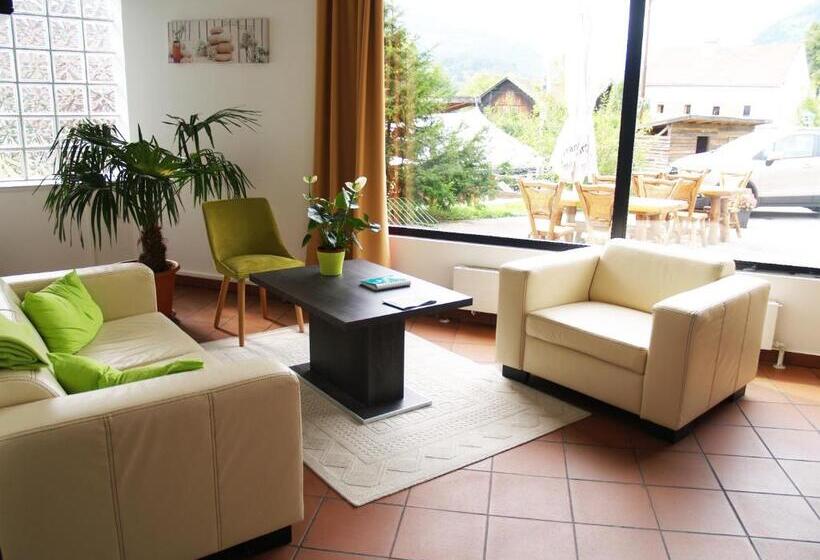 مبيت وإفطار Aineterhof