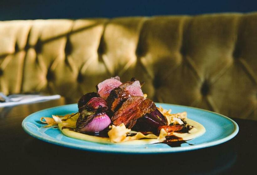 ベッドアンドブレックファースト The Hero