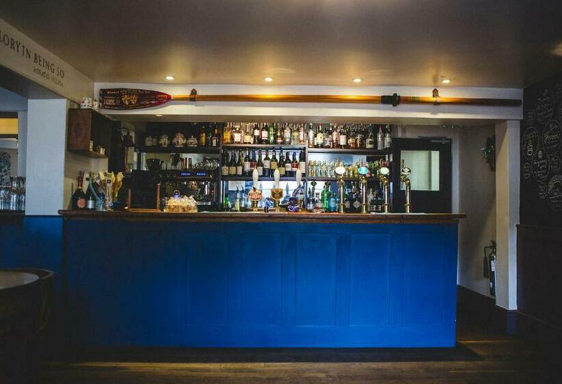 ベッドアンドブレックファースト The Hero