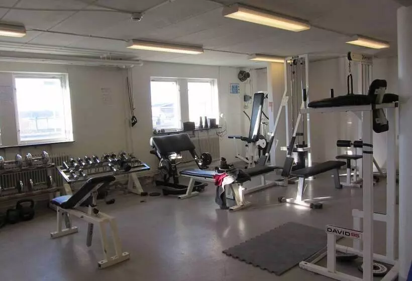 Hållsta Home Vandrarhem   Hostel