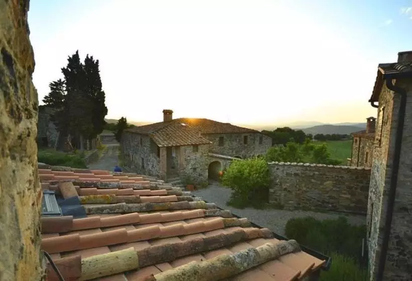 ホテル Farmhouse Tuscany