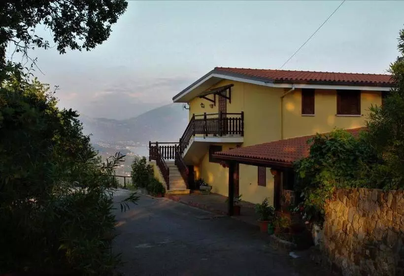 ホテル Il Rifugio Del Contadino Art & Nature