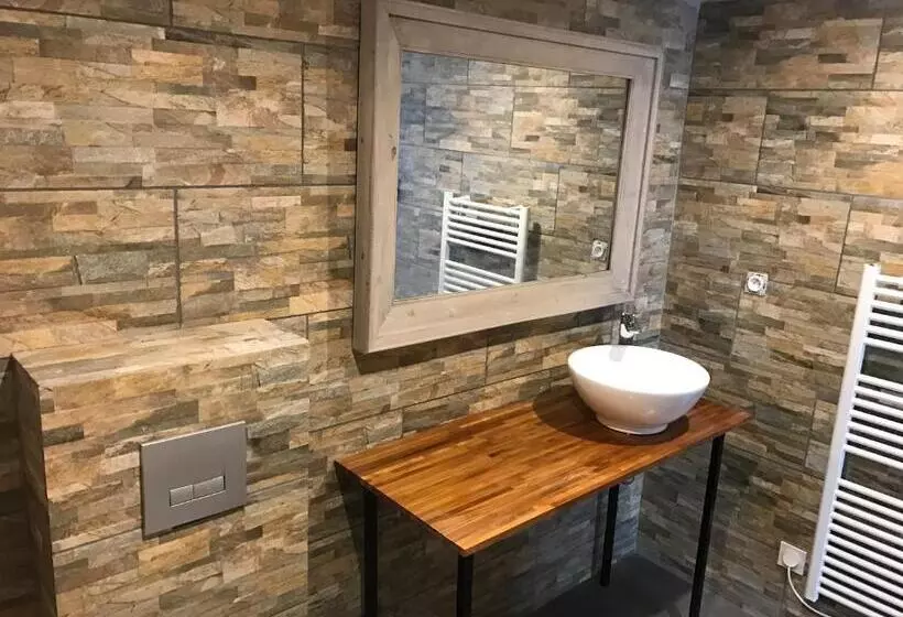 Hotelli L'hostellerie De Sèvremont