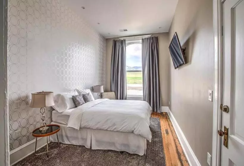 ホテル The Harkness