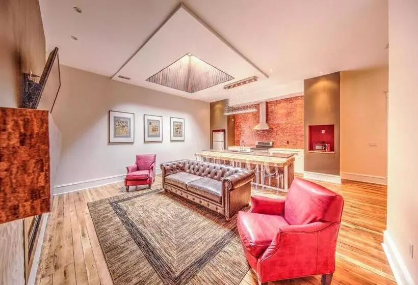 ホテル The Harkness