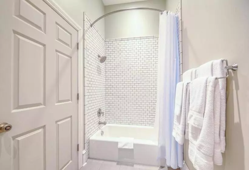 ホテル The Harkness