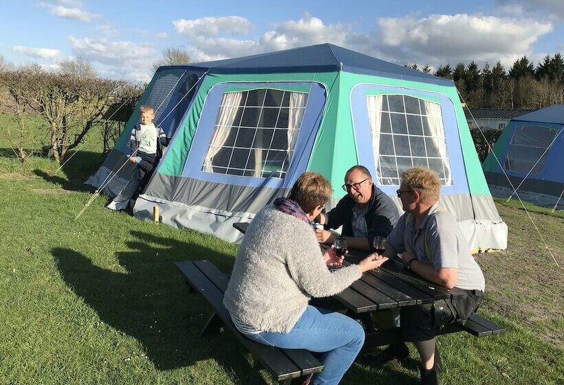 호텔 Vorbasse Camping