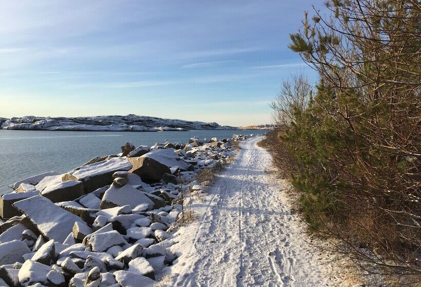 Kustnära Vandrarhem