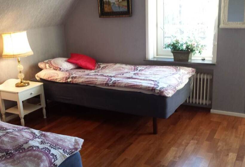 Villa Signedal Hostel