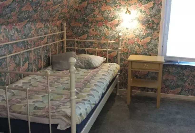 Villa Signedal Hostel