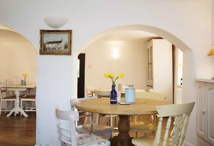 Ye Olde Saddlery B&b