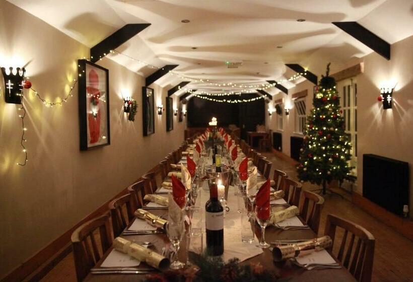 فندق صغير Manor House Inn