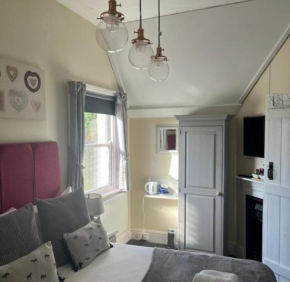 فندق صغير The White Hart