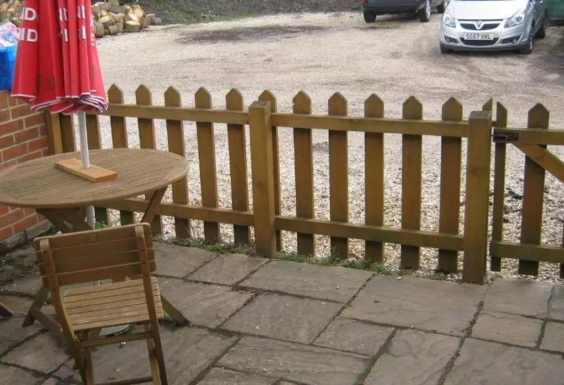 Retkeilymaja Turfcutters Arms