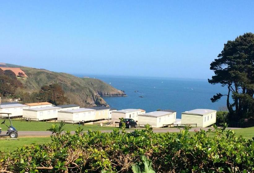 Bed and Breakfast Channel View Guest House