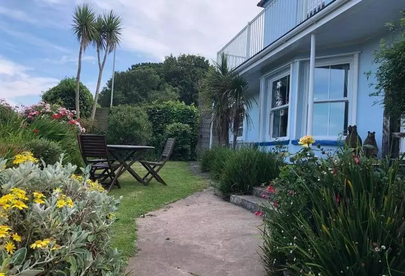 Aamiaismajoitus (B&B) Channel View Guest House