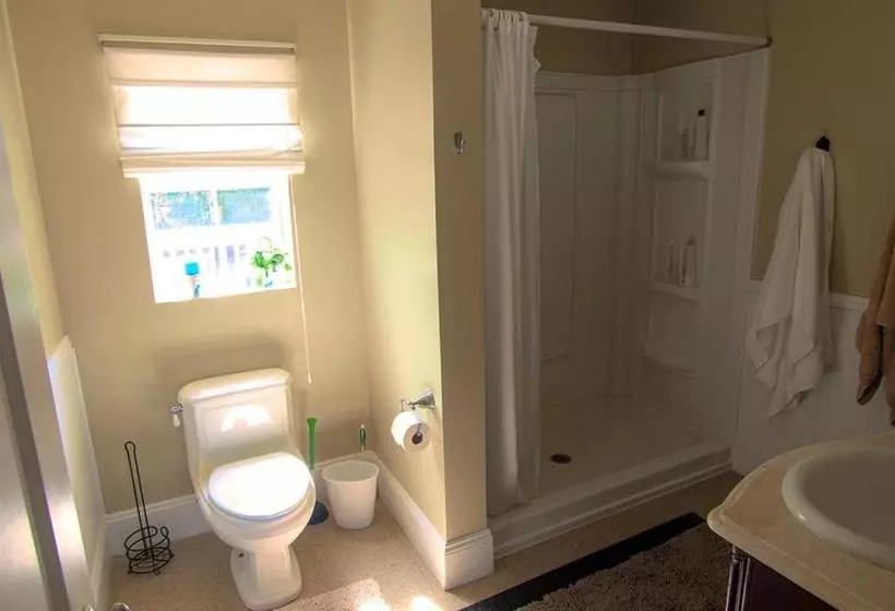 Aamiaismajoitus (B&B) Foster's Bethel Beach Inn