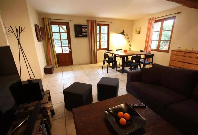 Aamiaismajoitus (B&B) Gite Evidence