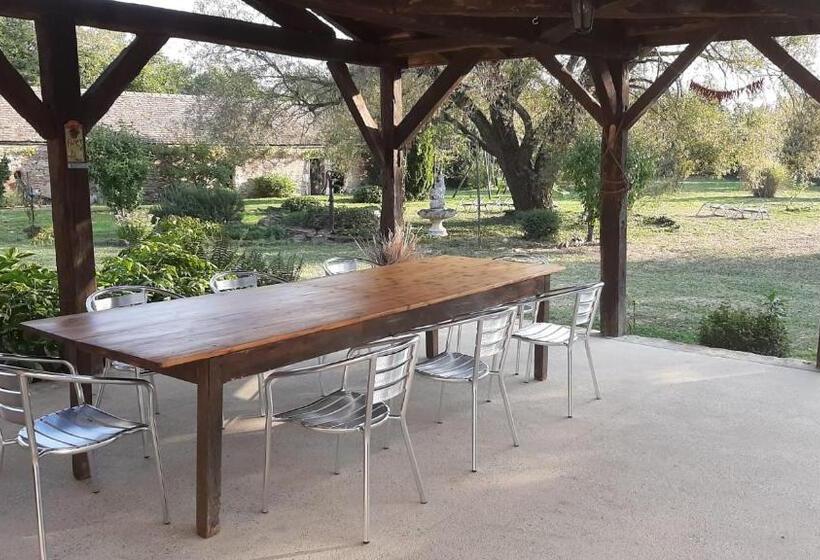 مبيت وإفطار Gite Evidence