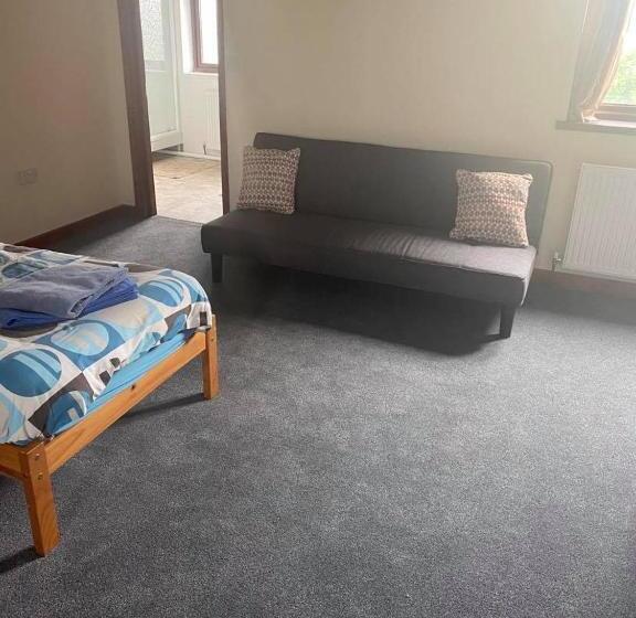 مبيت وإفطار Green Bridge Inn