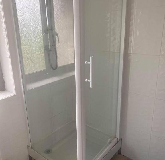 مبيت وإفطار Green Bridge Inn