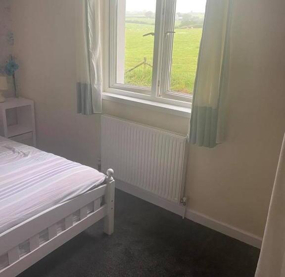 مبيت وإفطار Green Bridge Inn