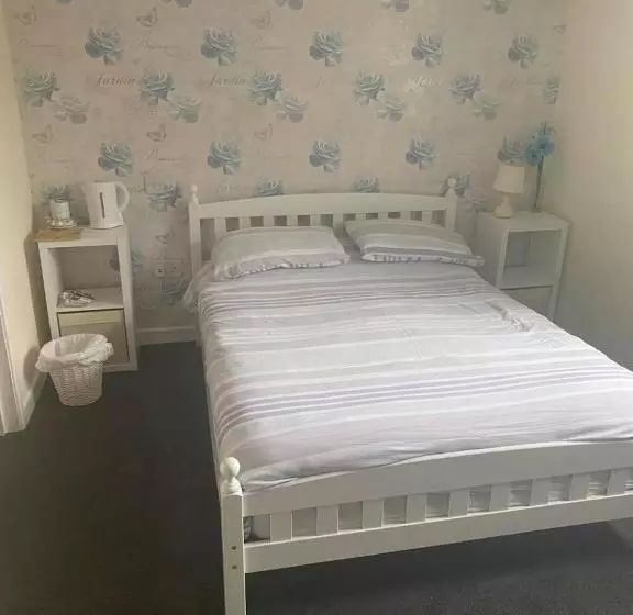 ベッドアンドブレックファースト Green Bridge Inn